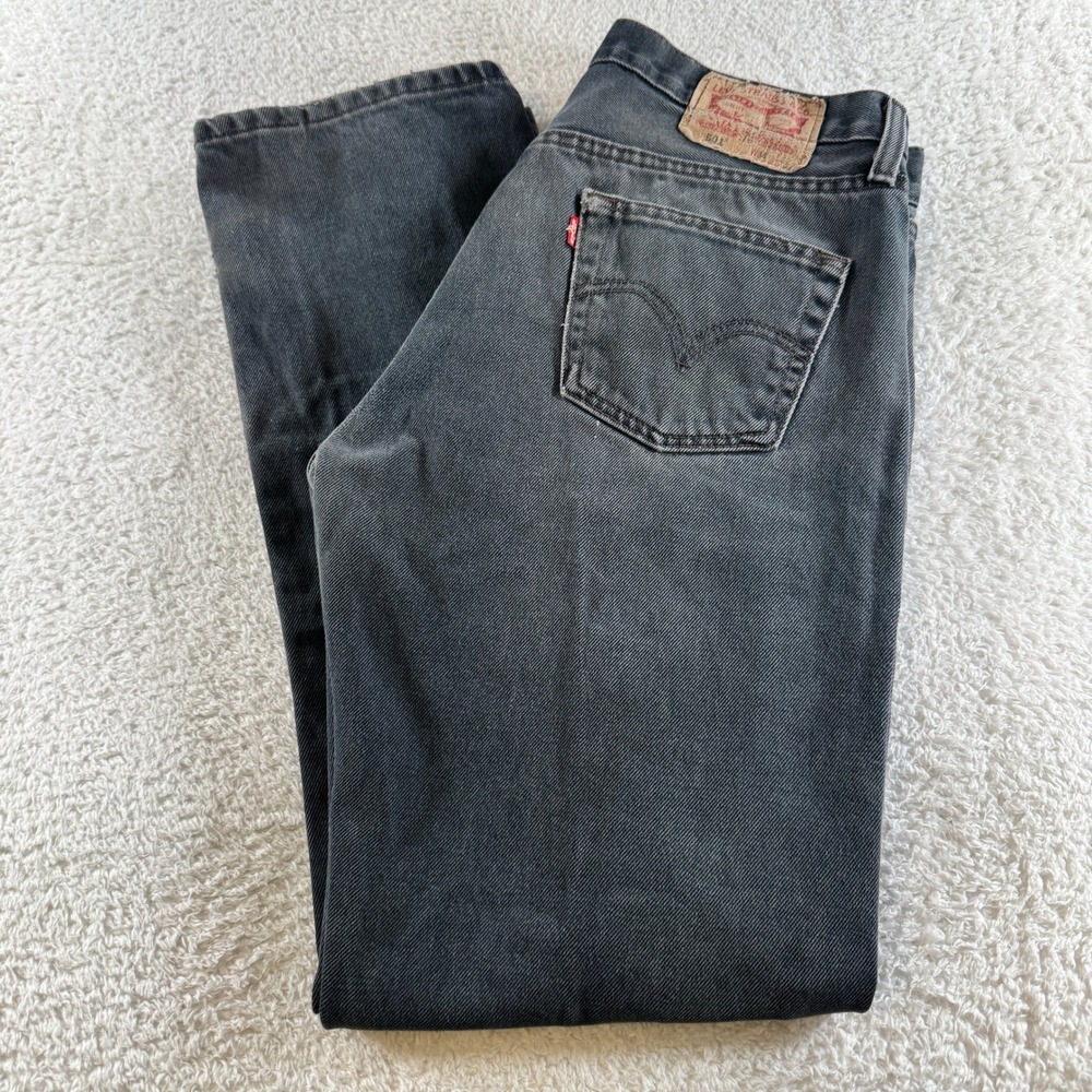 Y2K Levis 501 Jeans Mens 33x32 (tag 34x32) Black Button Fly Straight Distressed